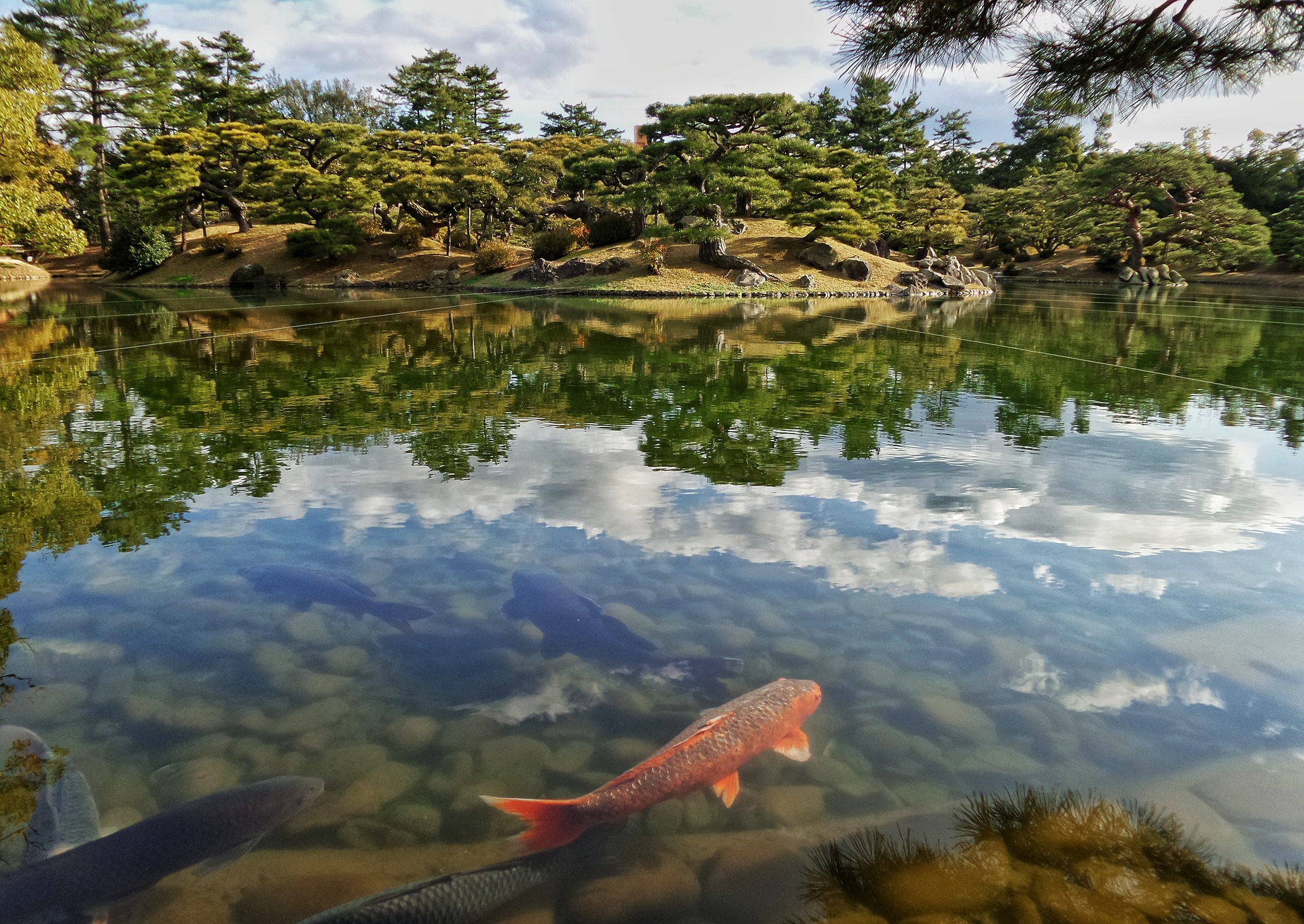 Ritsurin koen, Takamatsu Japanischer Garten ist eine herrliche natürliche Umgebung im Herzen der Stadt