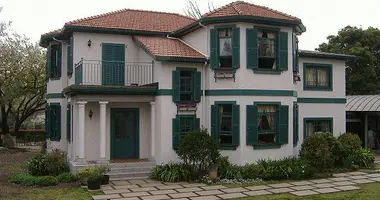 Bluff House # 18 in Yokohama