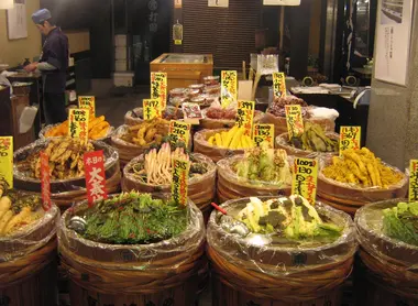 Paniers de tsukemono au marché Nishiki (Kyoto)