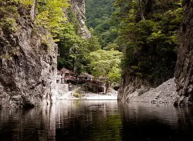 Los restaurantes de los cañones de Sandankyo.