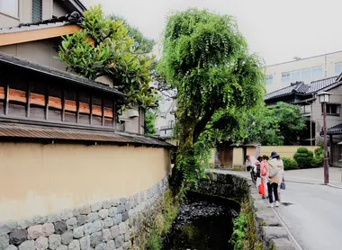 The Onosho canal borders the samurai district