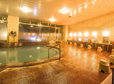 Showers and bath of a sento